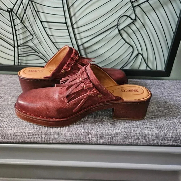 Born | Harmony Distressed Rust Leather with Fringes  Boho Mules Clogs - Size 11M - Picture 2 of 9